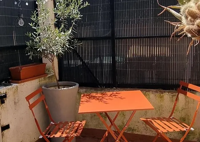 Appartement Cosy Avec Grande Terrasse